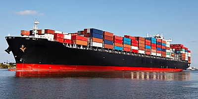 Metanol, konteyner gemileri için alternatif yakıt olma potansiyeline sahip olmaya devam ediyor