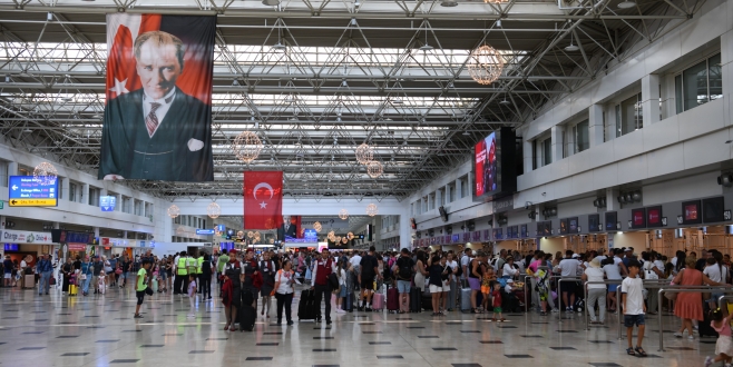 5 Ayda 89 Milyon Kişi Uçtu