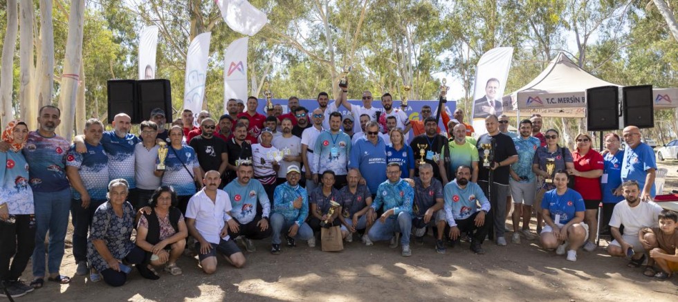 8. Altın Kanca Surfcastıng Turnuvası Tamamlandı