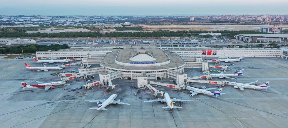 TÜRK HAVA SAHASI 42 ÜLKEYİ GERİDE BIRAKTI