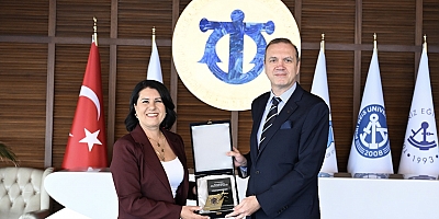 Tamer Kıran,  Esra Ulutürk Dinç'i Kabul Etti