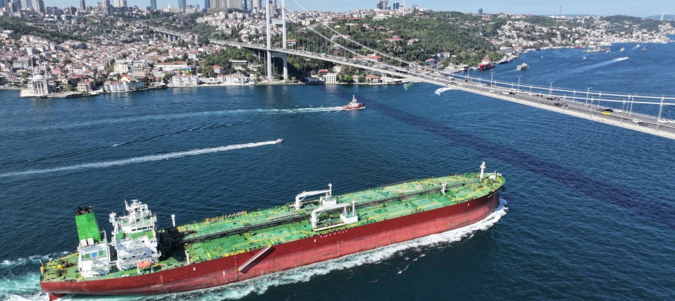 TÜRK BOĞAZLARI 2025’TE 84 BİN 640 GEMİLİK TRAFİĞİ YÖNETTİ